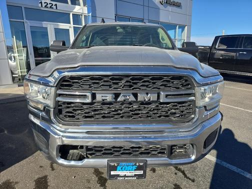 2019 RAM 2500 Tradesman Regular Cab 4x4 8' Box