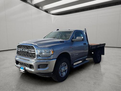 2019 RAM 2500 Tradesman Regular Cab 4x4 8' Box