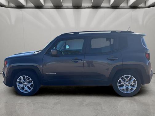 Granite Crystal Metallic Clearcoat 2017 Jeep Renegade Latitude