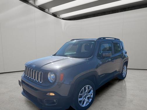 Granite Crystal Metallic Clearcoat 2017 Jeep Renegade Latitude