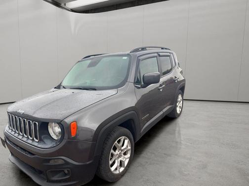 Granite Crystal Metallic Clearcoat 2017 Jeep Renegade Latitude