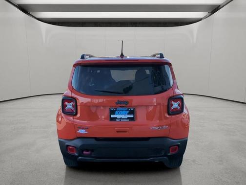 Omaha Orange Clearcoat 2021 Jeep Renegade Trailhawk