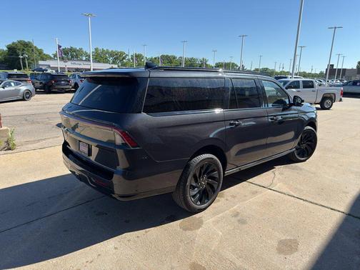 STARLIGHT GRAY PC 2025 Lincoln Navigator Reserve