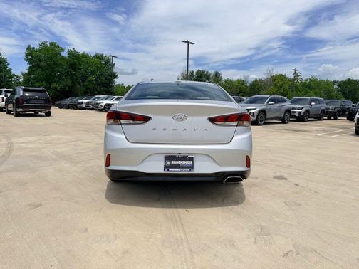 Symphony Silver 2019 Hyundai SONATA SEL