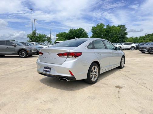 Symphony Silver 2019 Hyundai SONATA SEL