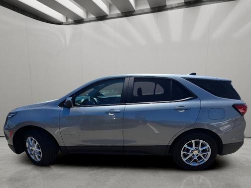 Sterling Gray Metallic 2023 Chevrolet Equinox LS