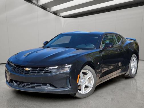 Black 2022 Chevrolet Camaro 1LT