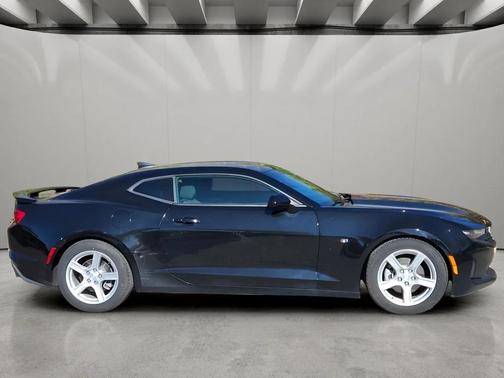 Black 2022 Chevrolet Camaro 1LT