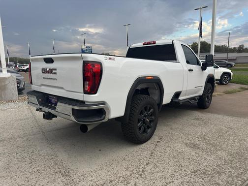 2024 GMC Sierra 3500 Base