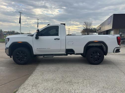 2024 GMC Sierra 3500 Base