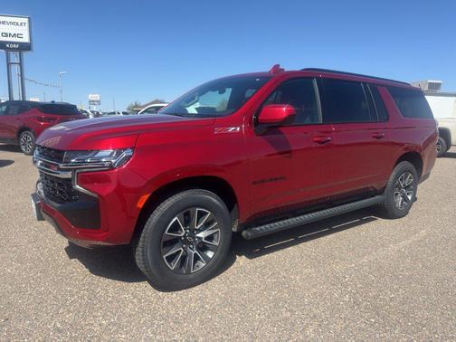 Cherry Red Tintcoat 2022 Chevrolet Suburban 4WD Z71