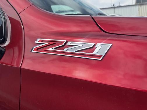 Cherry Red Tintcoat 2022 Chevrolet Suburban 4WD Z71