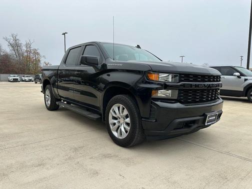 Black 2022 Chevrolet Silverado 1500 Limited Custom