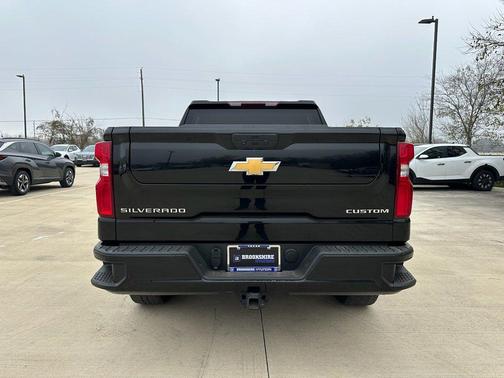 Black 2022 Chevrolet Silverado 1500 Limited Custom