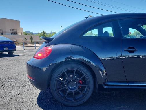 2014 Volkswagen Beetle DSG 2.0T R-Line w/Sound/Nav