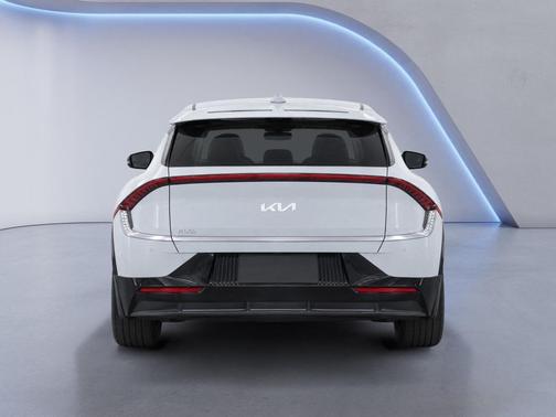 Glacier 2024 Kia EV6 Wind