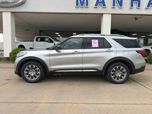 ICONIC SILVER 2025 Ford Explorer Platinum