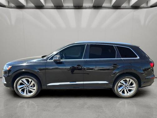 Black 2021 Audi Q7 55 Premium Plus