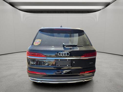 Black 2021 Audi Q7 55 Premium Plus