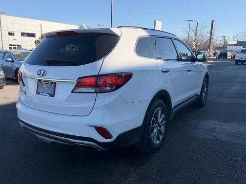 2019 Hyundai Santa Fe XL SE