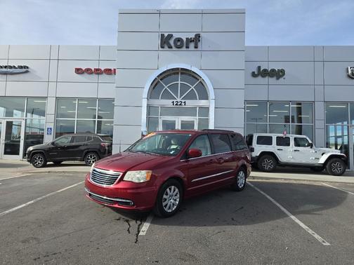 2013 Chrysler Town & Country Touring