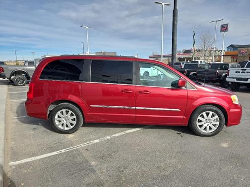 2013 Chrysler Town & Country Touring