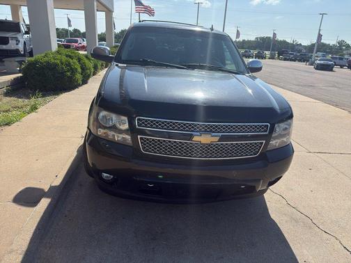 Black 2013 Chevrolet Suburban 1500 LS
