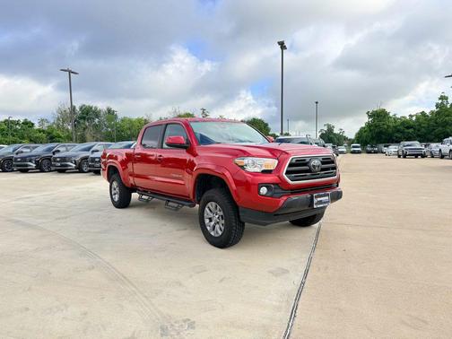 Barcelona Red Metallic 2019 Toyota Tacoma SR5