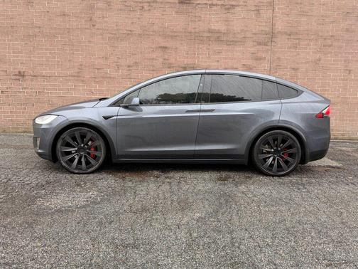 2021 Tesla Model X Performance Dual Motor All-Wheel Drive