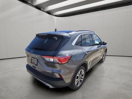 CARBONIZED GRAY 2022 Ford Escape SEL