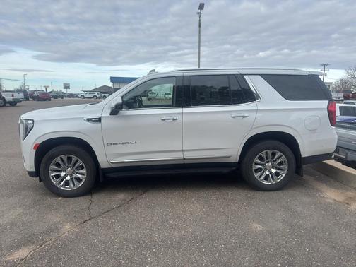 2024 GMC Yukon Denali