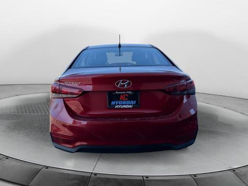 2020 Hyundai Accent SE