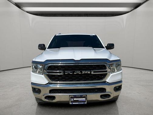 Bright White Clearcoat 2024 RAM 1500 Lone Star