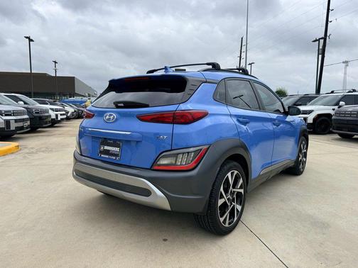 Blue Wave 2022 Hyundai KONA Limited