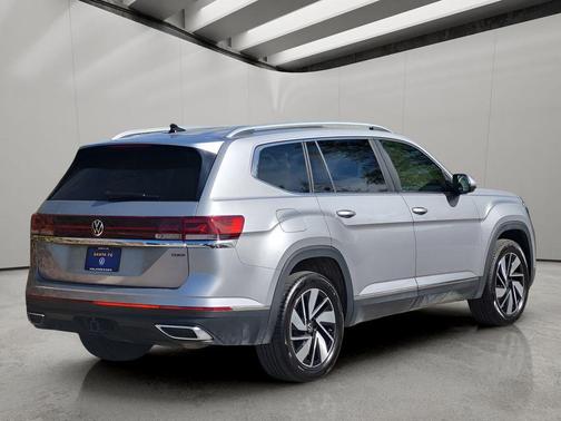 Silver Mist Metallic 2025 Volkswagen Atlas 2.0T SEL