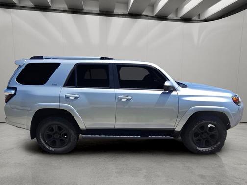 Classic Silver Metallic 2021 Toyota 4Runner SR5