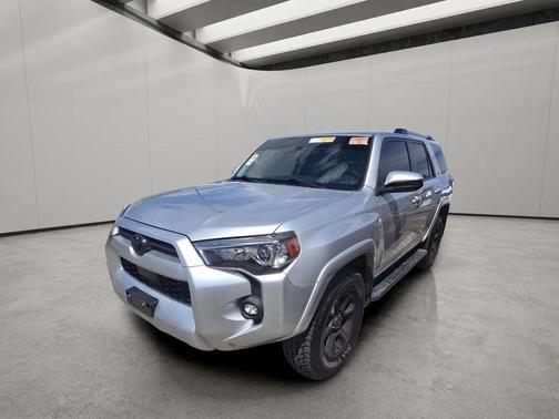 Classic Silver Metallic 2021 Toyota 4Runner SR5