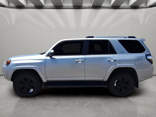 Classic Silver Metallic 2021 Toyota 4Runner SR5