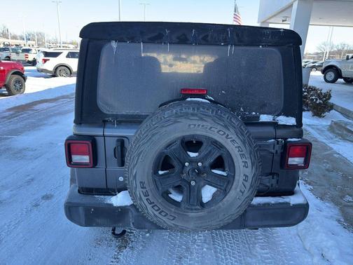 2018 Jeep Wrangler Unlimited Sport