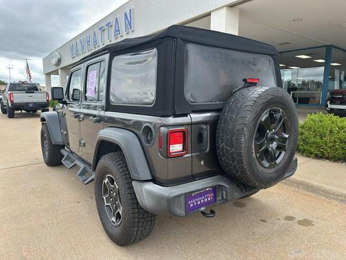 Granite Crystal Metallic Clearcoat 2018 Jeep Wrangler Unlimited Sport