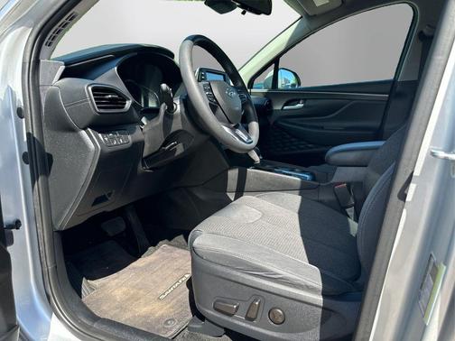 2019 Hyundai SANTA FE SEL 2.4