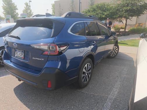 Blue 2022 Subaru Outback Premium