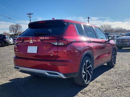 2024 Mitsubishi Outlander SE 2.5 S-AWC