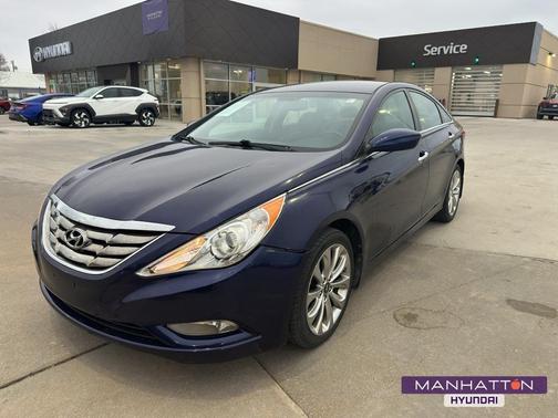 2013 Hyundai SONATA SE