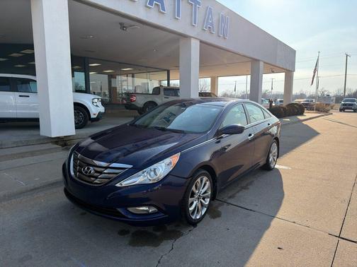 2013 Hyundai SONATA SE