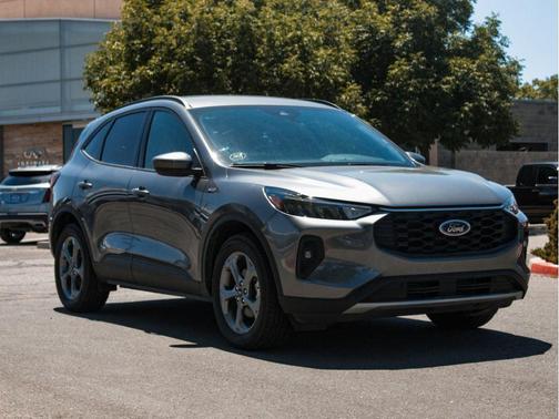 CARBONIZED GRAY METALLIC 2025 Ford Escape ST-Line Select