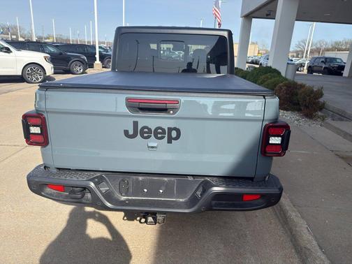 2024 Jeep Gladiator Willys