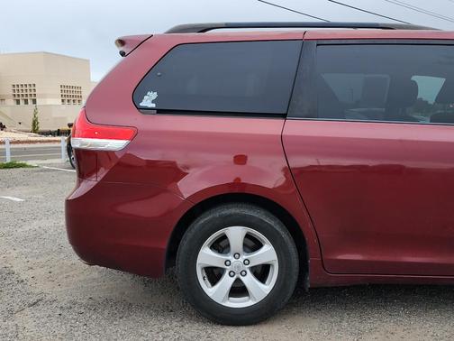 2012 Toyota Sienna LE