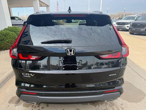 2025 Honda CR-V Hybrid Sport Touring AWD