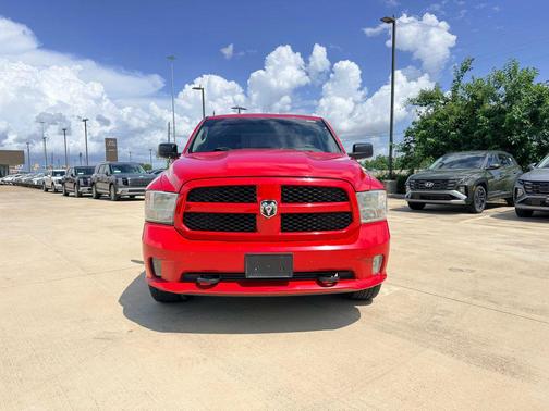 Flame Red Clearcoat 2013 RAM 1500 Tradesman/Express